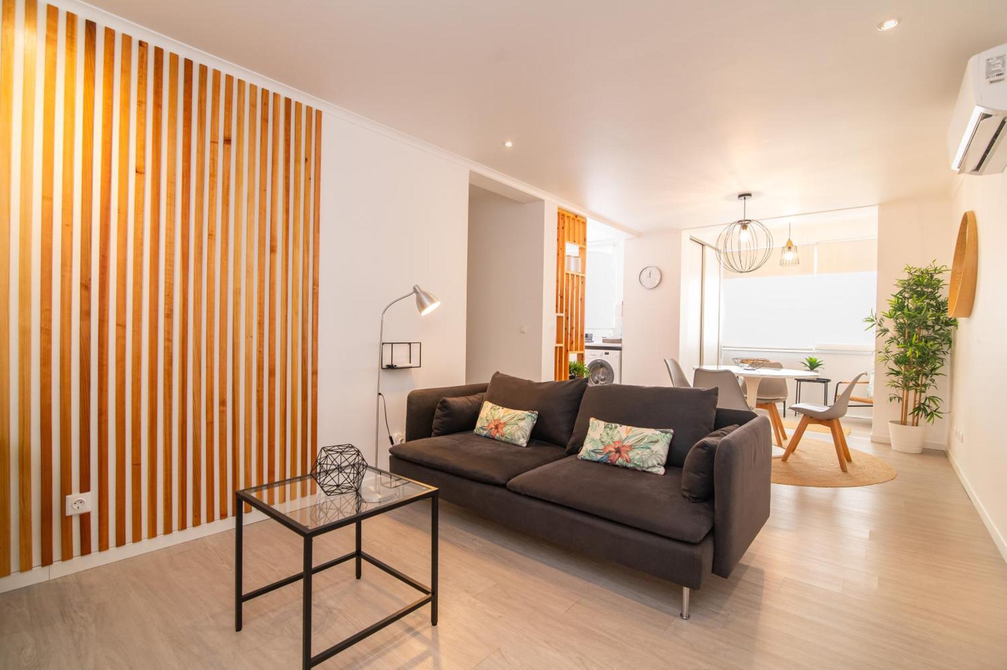 P&H Holiday Beach Apt Πόντα Ντελγκάντα Εξωτερικό φωτογραφία